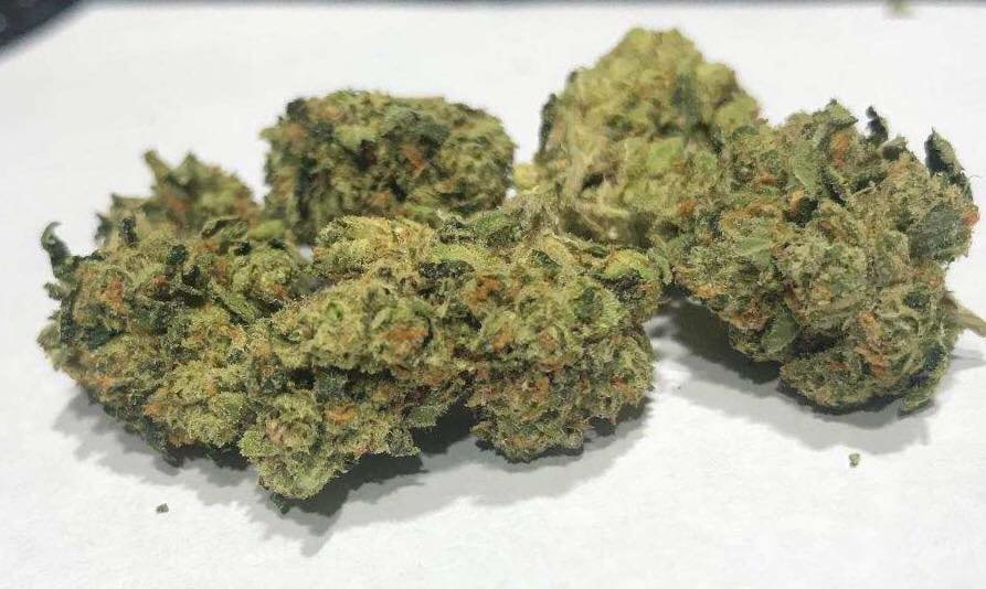 green label ginders cannabis nugs